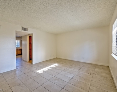 7030 Burcot Avenue - Photo Thumbnail 6