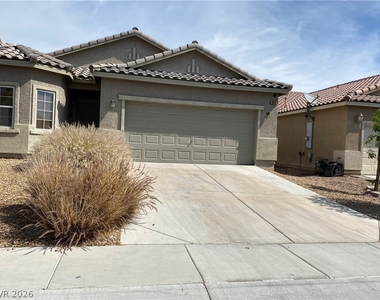 608 Cowboy Cross Avenue - Photo Thumbnail 1