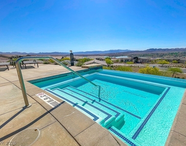 36 Stone Bluff Lane - Photo Thumbnail 34