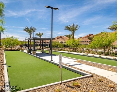 36 Stone Bluff Lane - Photo Thumbnail 41