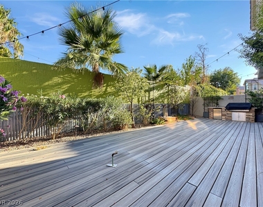 1352 Fox Acres Drive - Photo Thumbnail 17