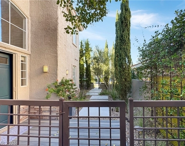 1352 Fox Acres Drive - Photo Thumbnail 25