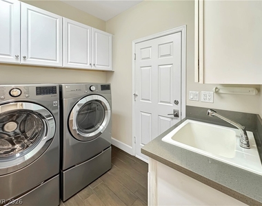 1352 Fox Acres Drive - Photo Thumbnail 32