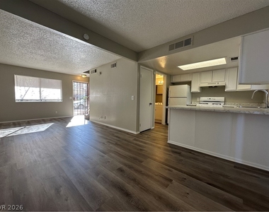 181 Bel Port Drive - Photo Thumbnail 2