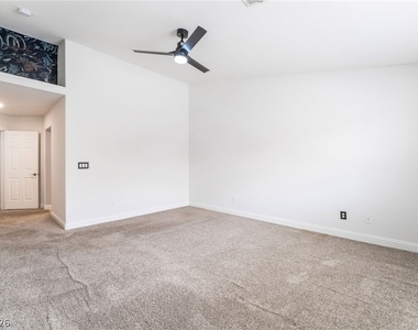 10244 Amber Hue Lane - Photo Thumbnail 16