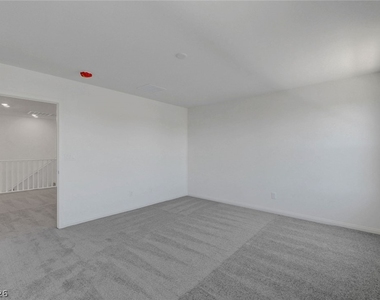 7086 Parkallen Avenue - Photo Thumbnail 27