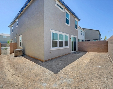 7086 Parkallen Avenue - Photo Thumbnail 44