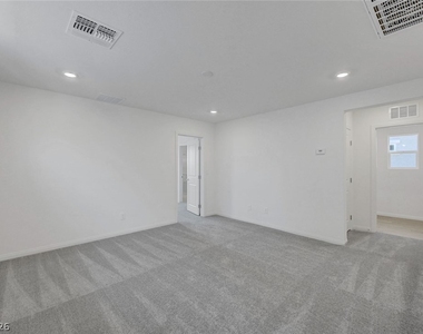 7086 Parkallen Avenue - Photo Thumbnail 22