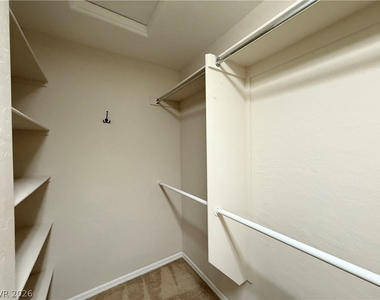 11833 Bussero Court - Photo Thumbnail 21