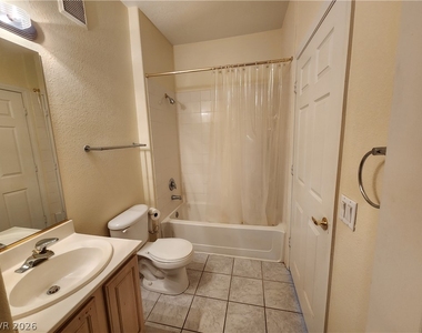 3917 Lazy Pine Street - Photo Thumbnail 21