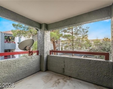 8600 W Charleston Boulevard - Photo Thumbnail 13