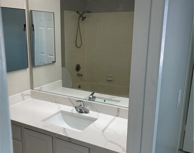 8600 W Charleston Boulevard - Photo Thumbnail 19