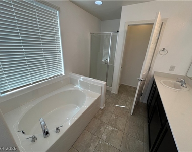 5693 Point Loma Court - Photo Thumbnail 12