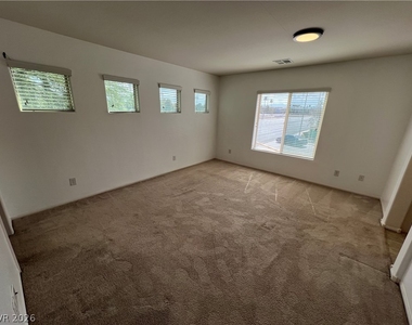 5693 Point Loma Court - Photo Thumbnail 8