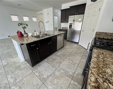 5693 Point Loma Court - Photo Thumbnail 5