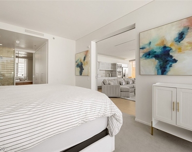 3726 Las Vegas Boulevard - Photo Thumbnail 14