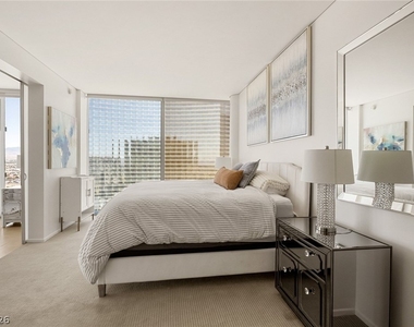3726 Las Vegas Boulevard - Photo Thumbnail 12