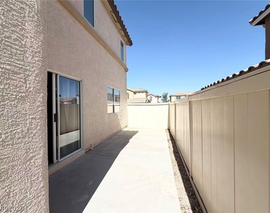 3925 Philomena Street - Photo Thumbnail 16