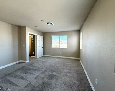 3925 Philomena Street - Photo Thumbnail 8