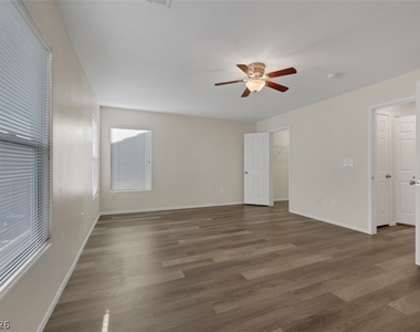 7257 Camden Pine Avenue - Photo Thumbnail 29