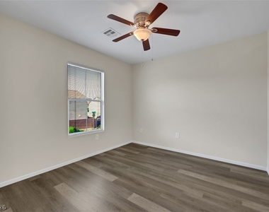 7257 Camden Pine Avenue - Photo Thumbnail 19