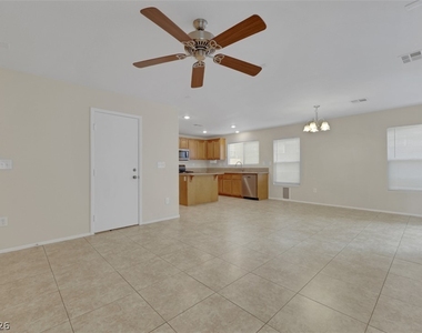 7257 Camden Pine Avenue - Photo Thumbnail 6