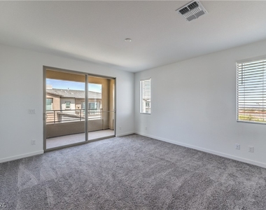11390 Crimson Ledge Avenue - Photo Thumbnail 12