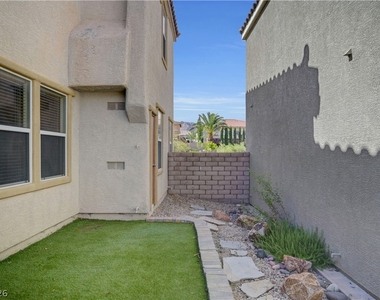 12052 Hathaway Pines Lane - Photo Thumbnail 49