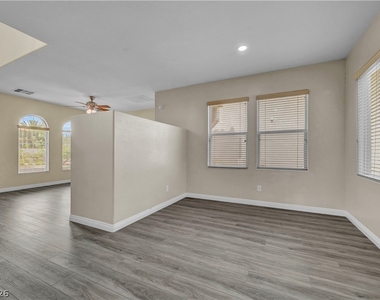 12052 Hathaway Pines Lane - Photo Thumbnail 15