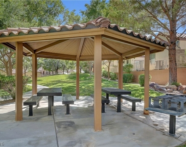 12052 Hathaway Pines Lane - Photo Thumbnail 54