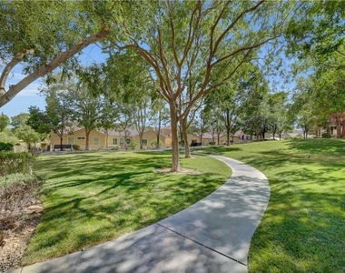 12052 Hathaway Pines Lane - Photo Thumbnail 55