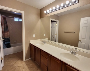 9091 Cloudy Mountain Place - Photo Thumbnail 19
