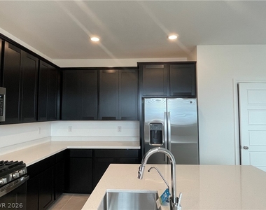 6841 Chargehand Avenue - Photo Thumbnail 7