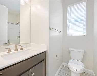 164 Pace Avenue - Photo Thumbnail 15