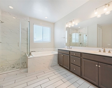 164 Pace Avenue - Photo Thumbnail 10