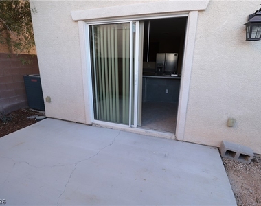 5940 Feral Garden Street - Photo Thumbnail 26