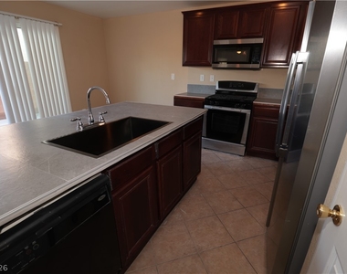5940 Feral Garden Street - Photo Thumbnail 8