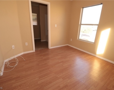 5940 Feral Garden Street - Photo Thumbnail 17