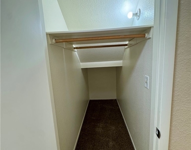8621 Lyla Rae Circle - Photo Thumbnail 40