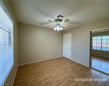 8621 Lyla Rae Circle - Photo Thumbnail 28