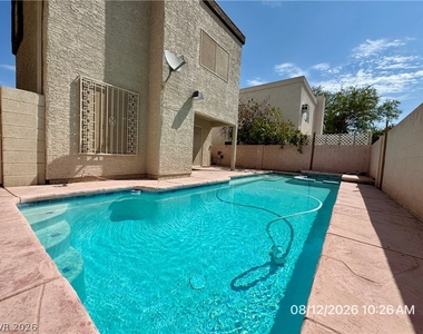 8621 Lyla Rae Circle - Photo Thumbnail 34