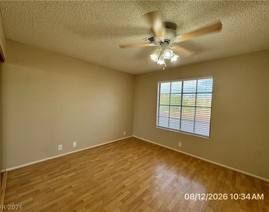 8621 Lyla Rae Circle - Photo Thumbnail 27