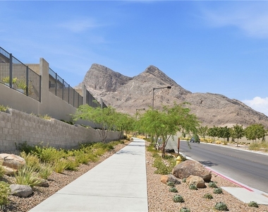 11807 Pandion Avenue - Photo Thumbnail 50