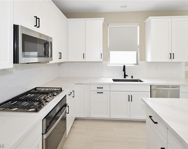 11807 Pandion Avenue - Photo Thumbnail 11