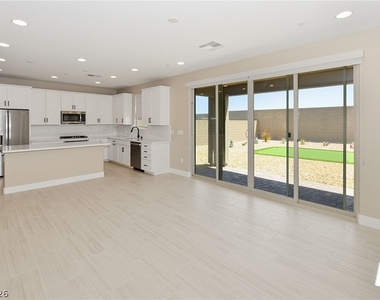 11807 Pandion Avenue - Photo Thumbnail 14