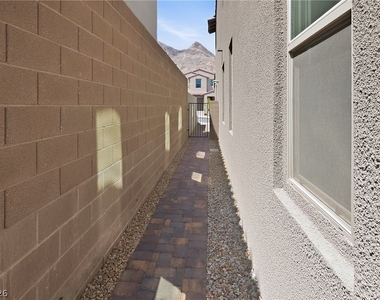 11807 Pandion Avenue - Photo Thumbnail 18