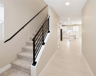 11807 Pandion Avenue - Photo Thumbnail 4