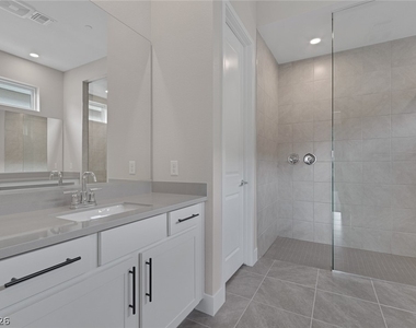 5008 Terramont Drive - Photo Thumbnail 24