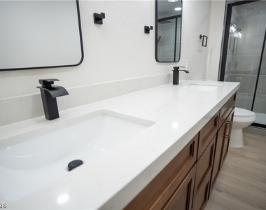 6650 W Warm Springs Road - Photo Thumbnail 12