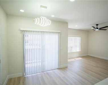 6650 W Warm Springs Road - Photo Thumbnail 3